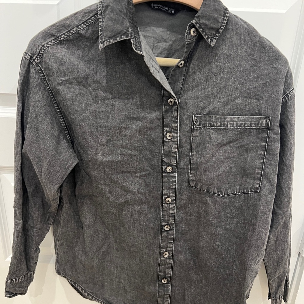 stradivarius Washed Black Button-Down Shirt